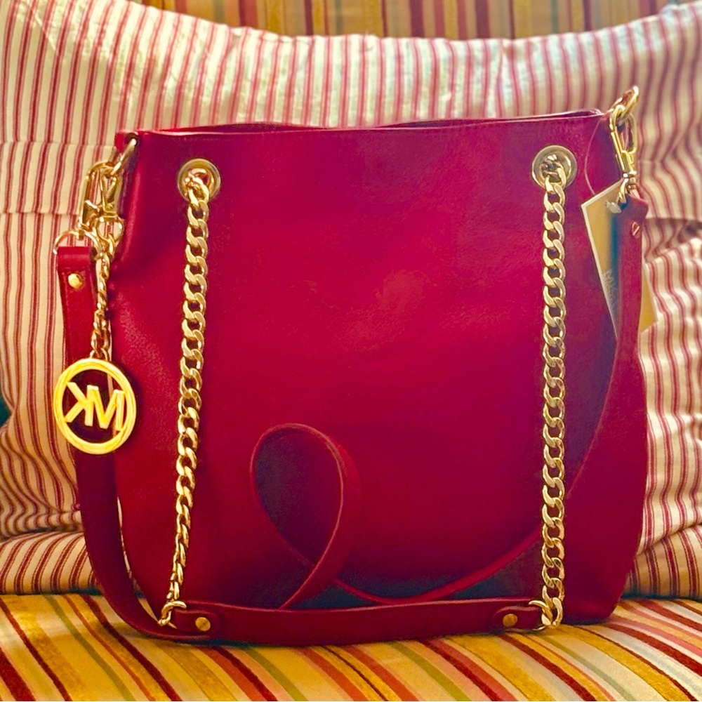 NWT Michael Kors Jet Set Chain Shoulder Bag Red